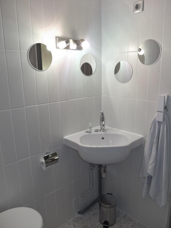 Hotel Au Fil De L'Eau - La Malate Besançon Szoba fotó
